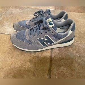 New Balance 696 - Size Women’s 7